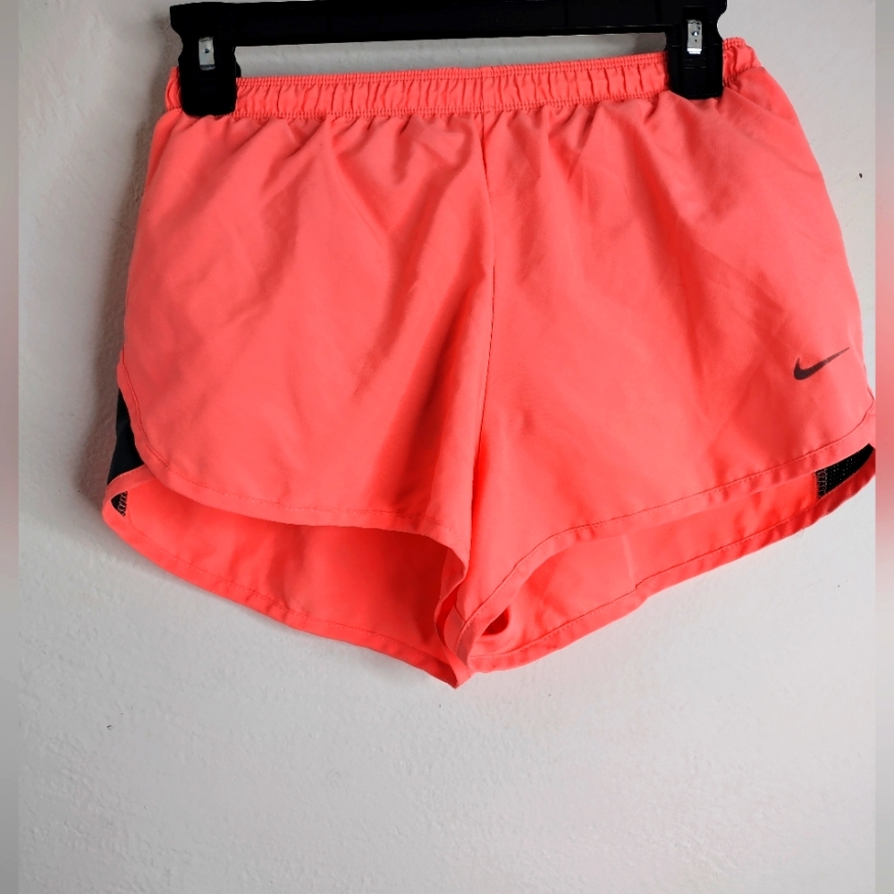 Women's DRI-fit Nike shorts